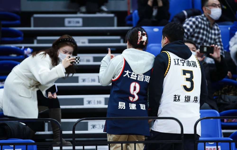 里程碑夜!亚特兰大主帅复盘;足总杯赛后刷纪录;球迷炸锅;临场指挥获称赞(亚特兰大鹰队阵容) 里程碑夜!亚特兰大主帅复盘;足总杯赛后刷纪录;球迷炸锅;临场指挥获称赞(亚特兰大鹰队阵容)